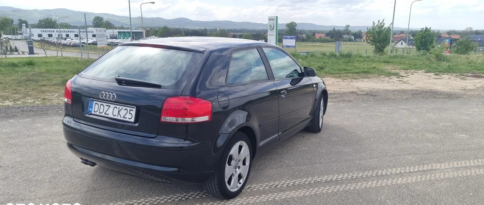 Audi A3 cena 15129 przebieg: 212000, rok produkcji 2005 z Dzierżoniów małe 121